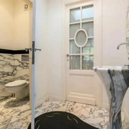 Diamond District's Mansion Incl Parking * Antwerp